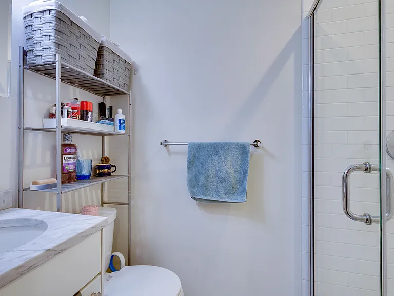 652 Massachusetts Ave #2 — Photo 4