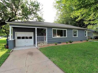 2210 N Jackson St, Hutchinson, KS 67502