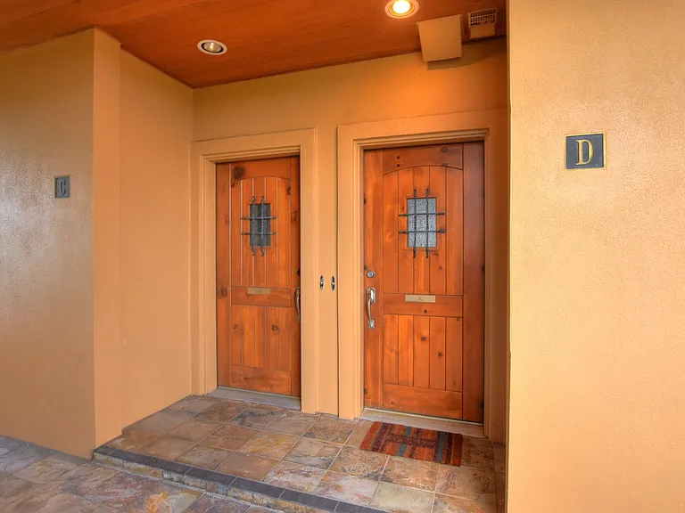 1908 Kahala Sunset Dr #D — Photo 35