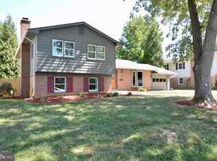 6301 Zekan Ln, Springfield, VA 22150