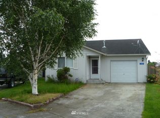 725 W Point Dr, Burlington, WA