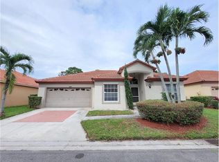 3041 Casa Rio Ct, Riviera Beach, FL 33418