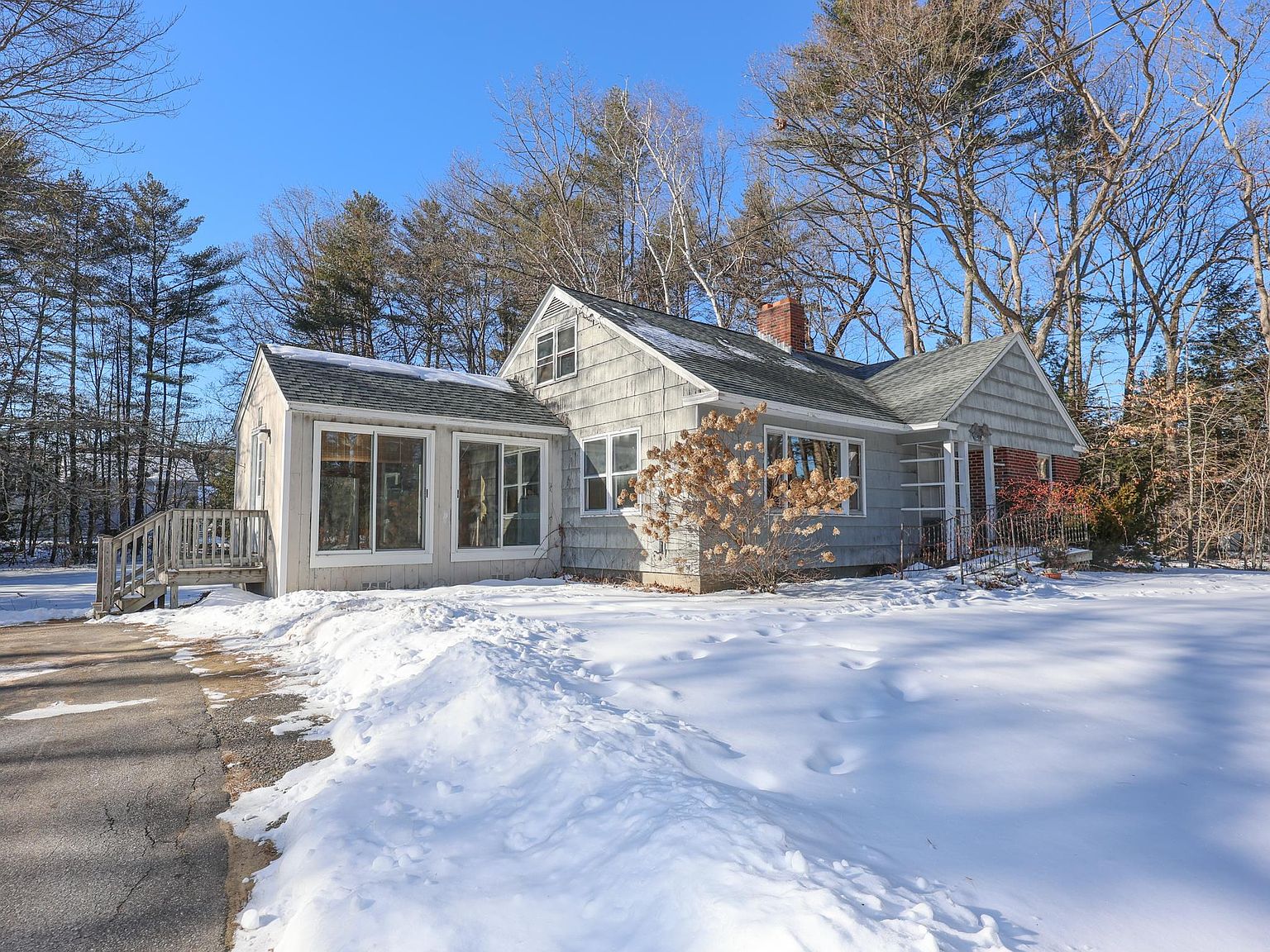 59 North Rd, Sandown, NH 03873 | Zillow