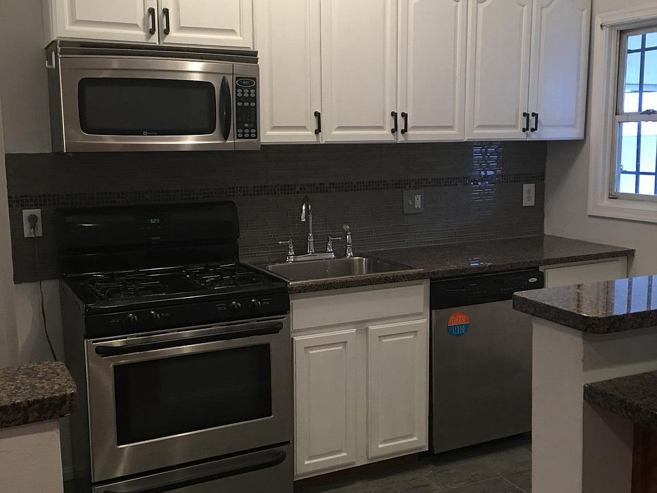 Main kitchen