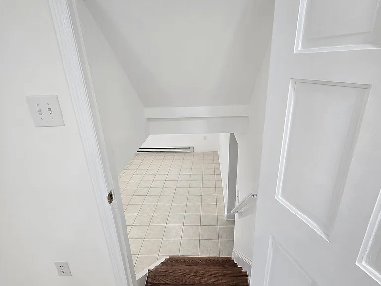 827 Savitt Pl — Photo 20