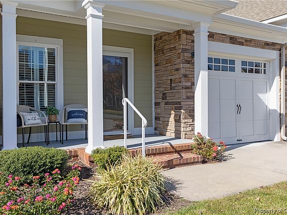 3rd image of 3030 Hughes Ln