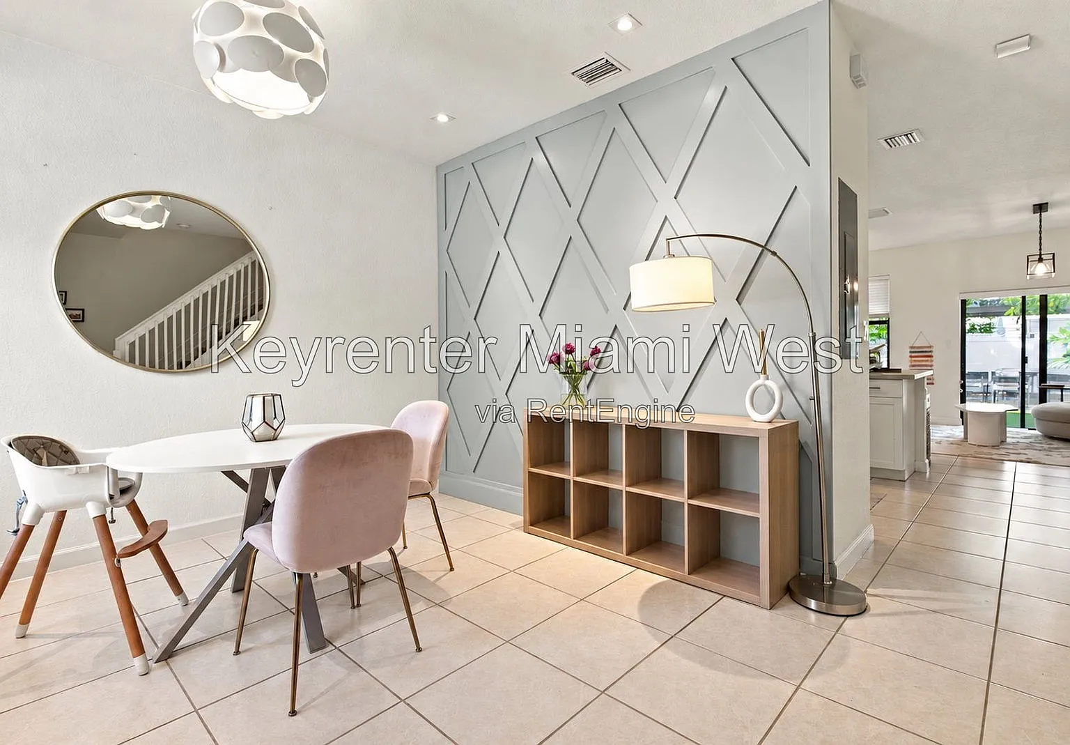 3 bed, 2.5 bath, 1412 sqft, $3,200 — Photo 4