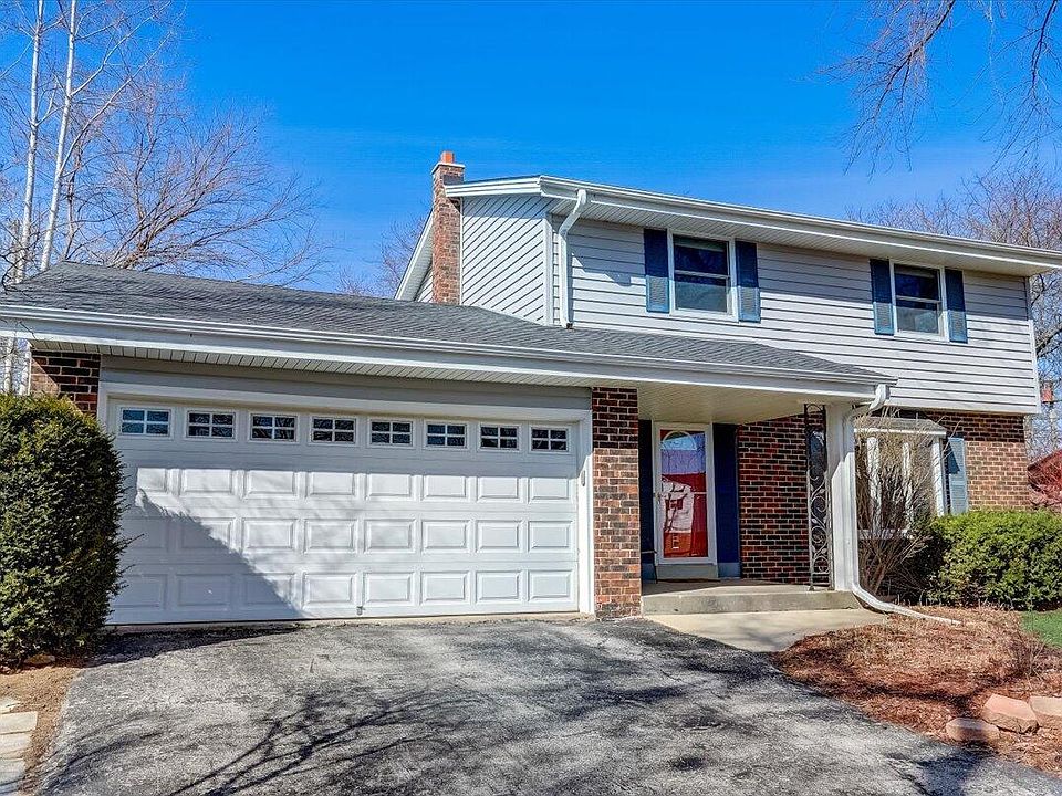 1st image of 310 E Norport Dr