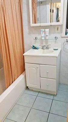 Rented by Azure Realty NY LLC | media 6