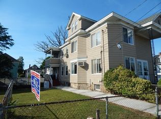 10-12 McKinley Ave, Lawrence, MA 01843