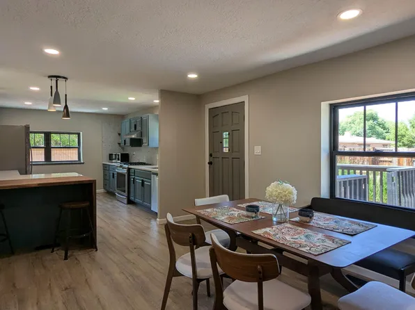 10031 Guadalupe Trl NW APT A, Albuquerque, NM 87114