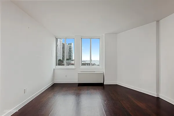 Rented by Corcoran | media 16
