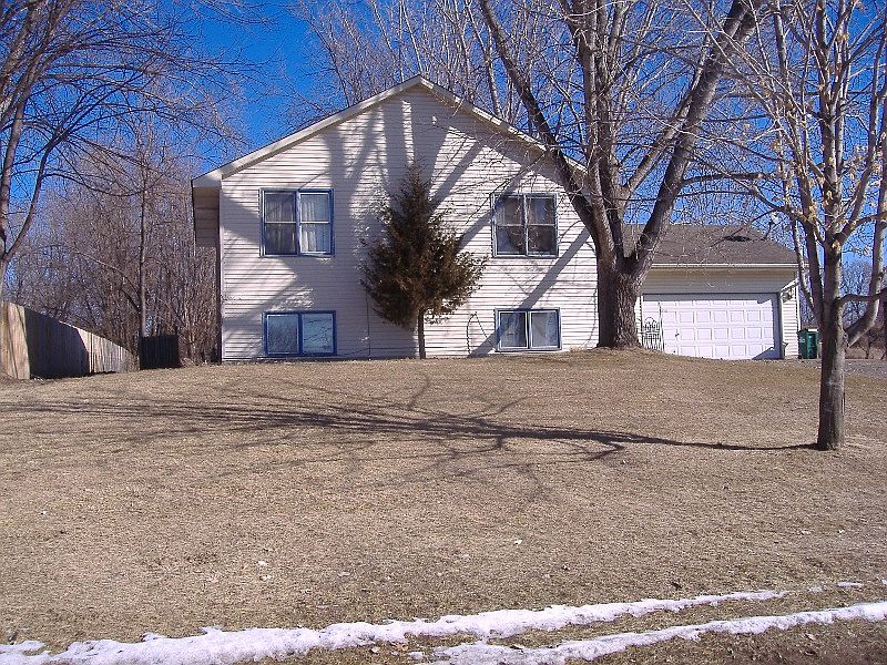 1st image of 8531 Woodlawn Dr