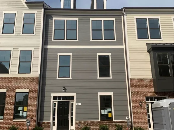 217 Willis St, Fredericksburg, VA 22401