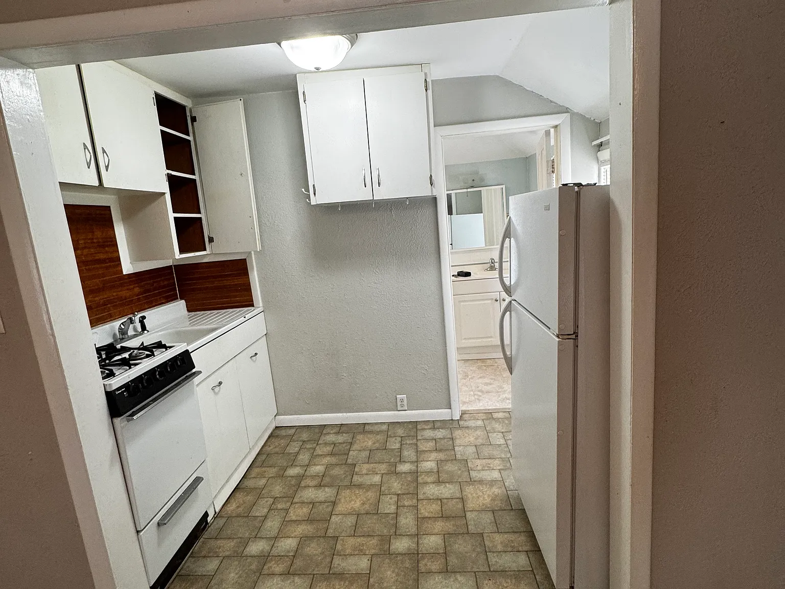 1 bed, 475 sqft, $800 — Photo 4