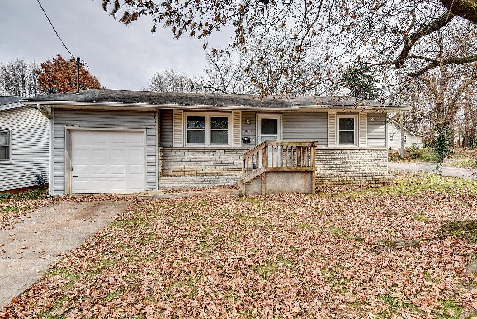 2042 North Marion Avenue, Springfield, MO 65803 Zillow