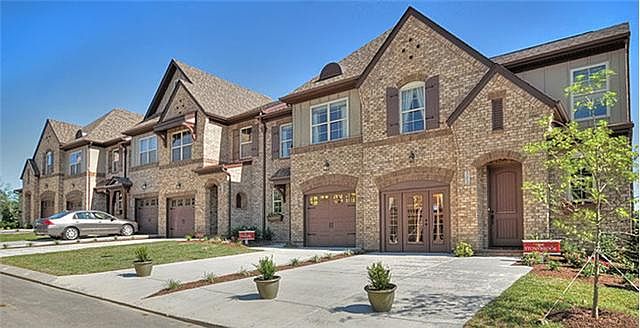 2nd image of 2009 Bungalow Lot 622