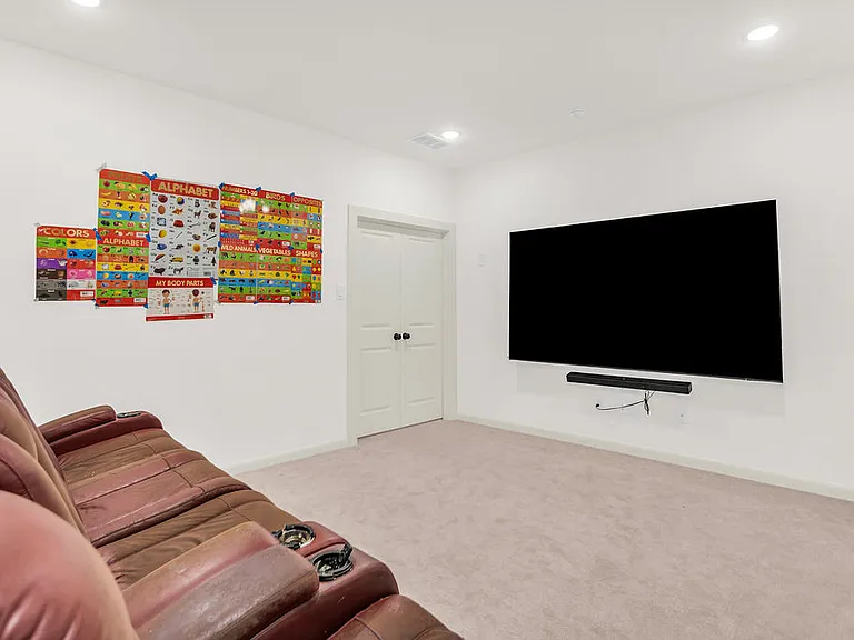 8869 Bailey St — Photo 18