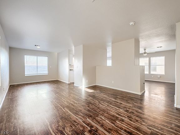3rd image of 7940 Willow Pines Pl