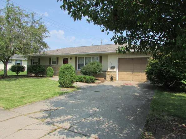 3015 Clara Ave, Fort Wayne, IN 46805