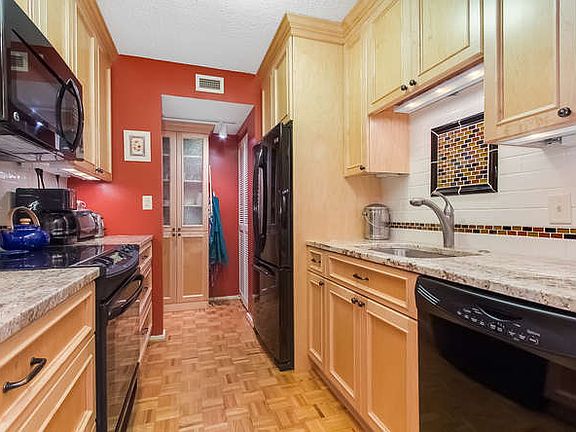 4th image of 1200 Nicollet Mall APT 606