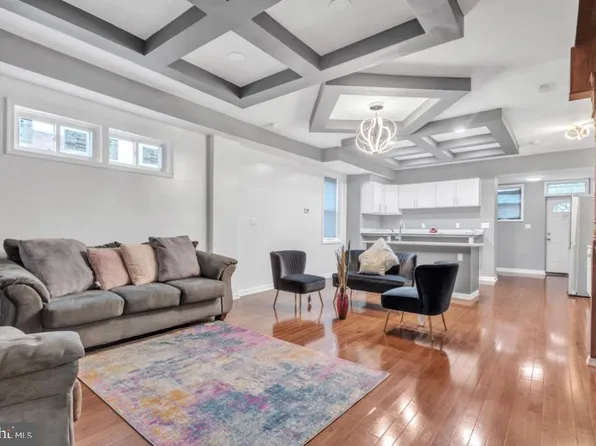 219 Allendale St, Baltimore, MD 21229