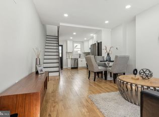 1817 Carlton St, Philadelphia, PA 19103