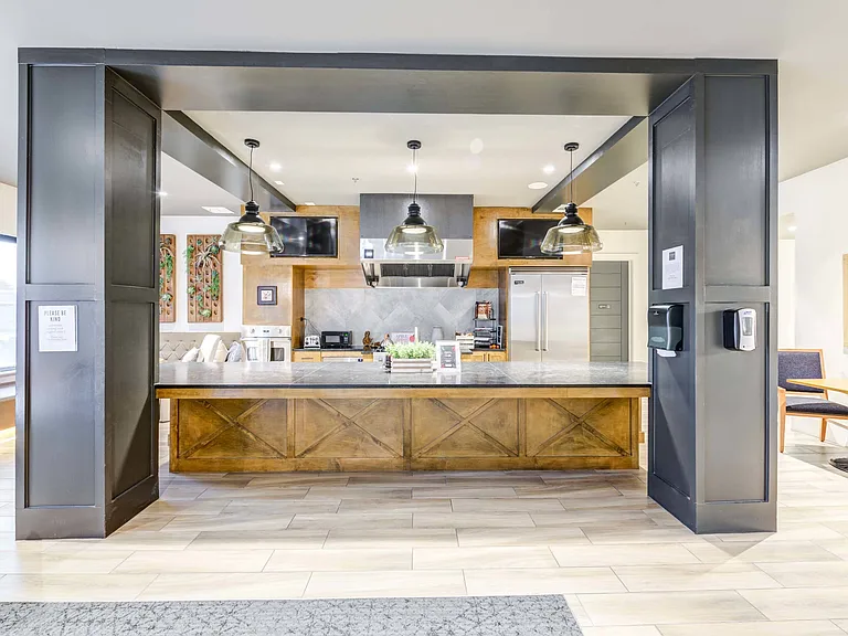 Coffee Bar & Bistro