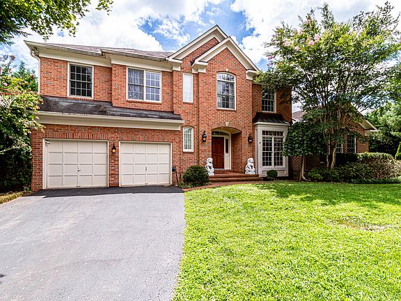 2nd image of 1719 Strine Dr