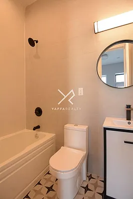 Rented by Yaffa Realty LLC | media 22