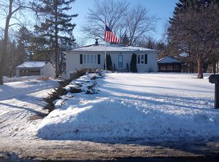 2101 Brunswick Ave N, Golden Valley, MN 55422