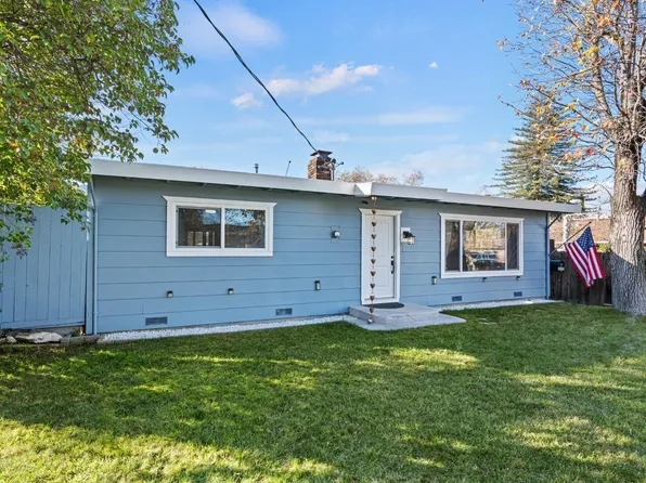 1070 N Oak Street, Ukiah, CA 95482