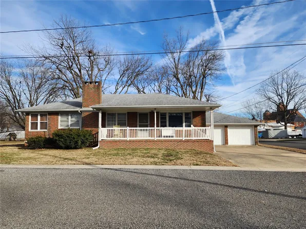 301 N Williams St, Albers, IL 62215