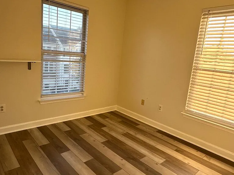 14066 Madrigal Dr — Photo 15