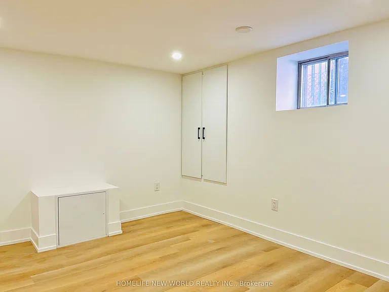 76 Holmes Ave #BASEMENT — Photo 7