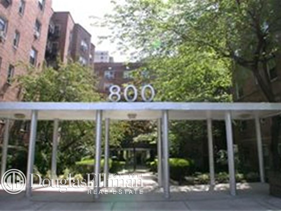 2nd image of 800 Grand Concourse APT 5TS