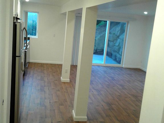 3rd image of 2501 14th Ave W APT 4