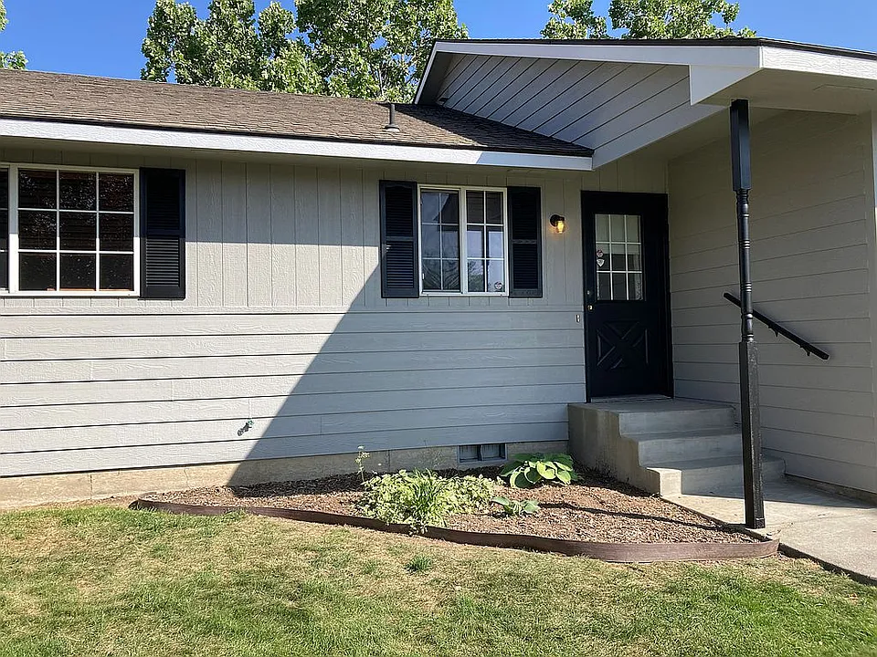 Front entry 