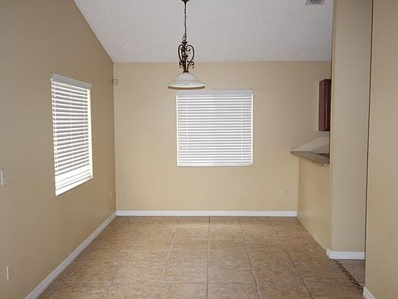 5th image of 2541 Montego Bay Blvd