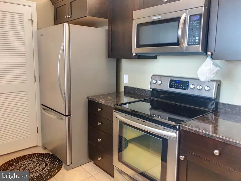 1600 Arch St #1910 — Photo 3