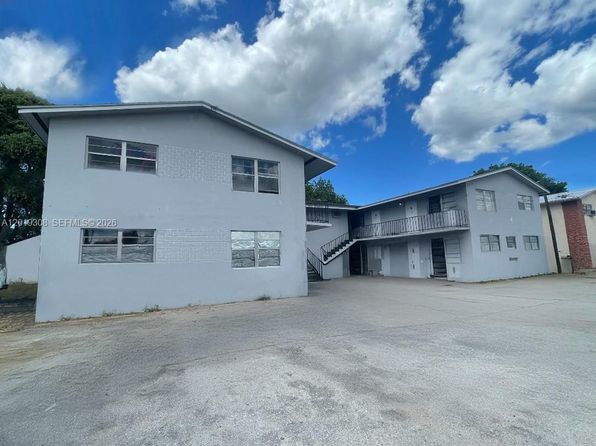 332 SW 3rd St Unit 12