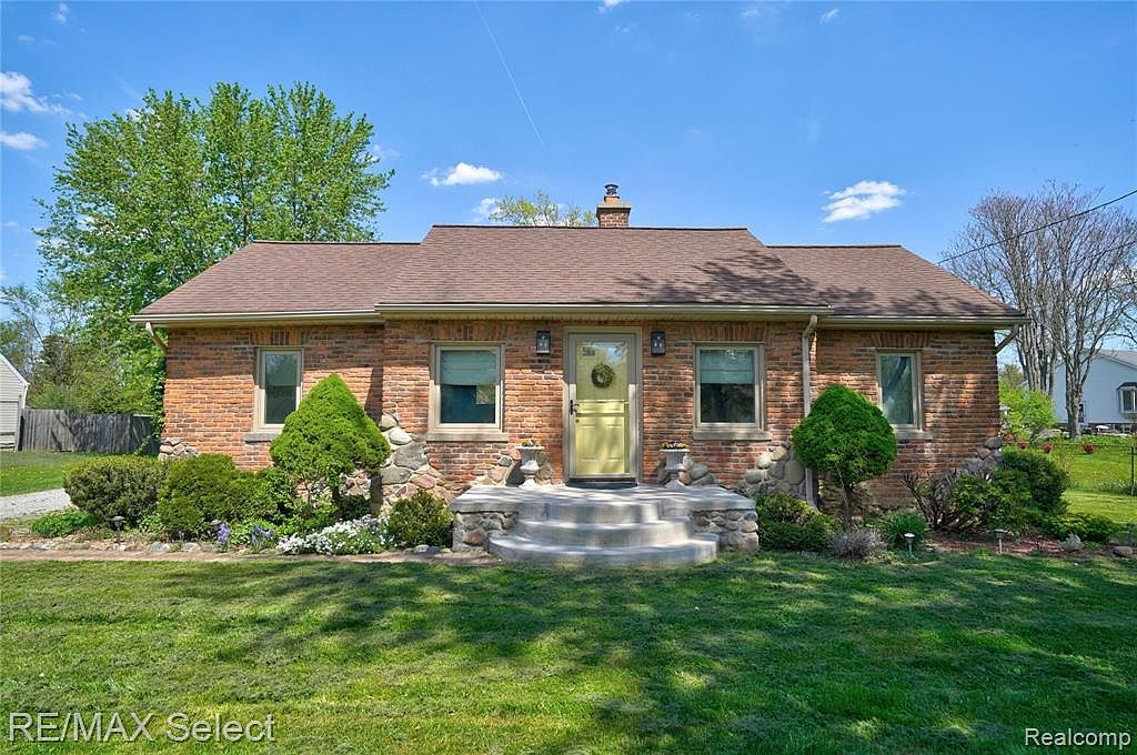 7409 Embury Rd, Grand Blanc, MI 48439 Zillow