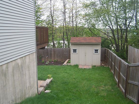Back yard on side of house