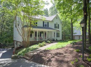 1147 River Oaks Ln, Charlottesville, VA 22901