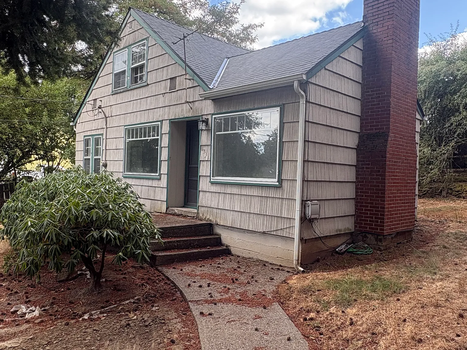 3 bed, $2,700 — Photo 2