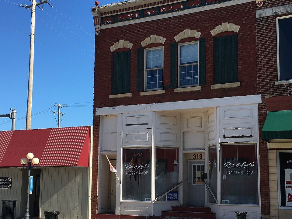 1st image of 318 N Mill St