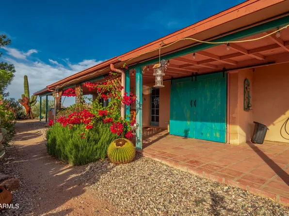 32730 W JONES Road, Wickenburg, AZ 85390