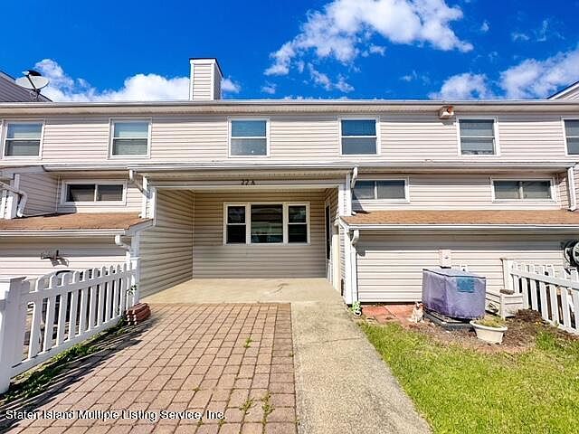 1st image of 22 Anita St #A