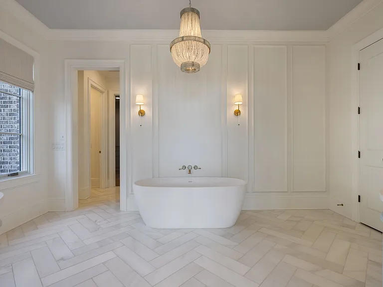 7212 Shagbark Ln — Photo 10