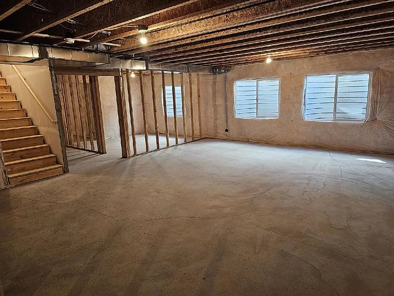 4962 W Evergreen Ln — Photo 18